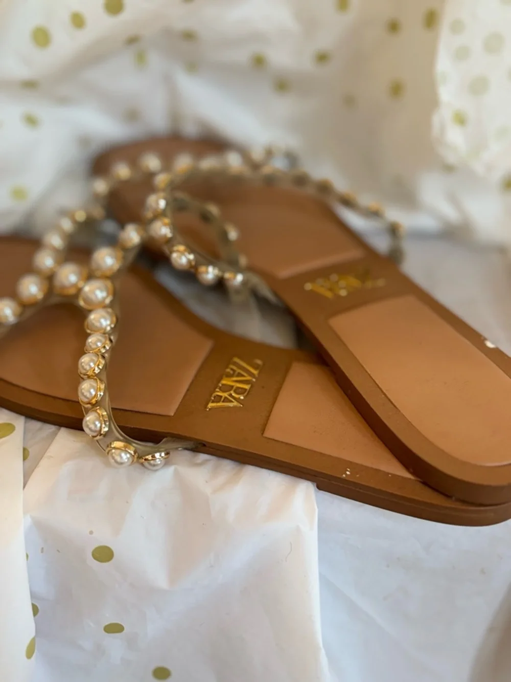 Zara Brown Sandals with Pearl-Trim Straps - Picture 4 of 6